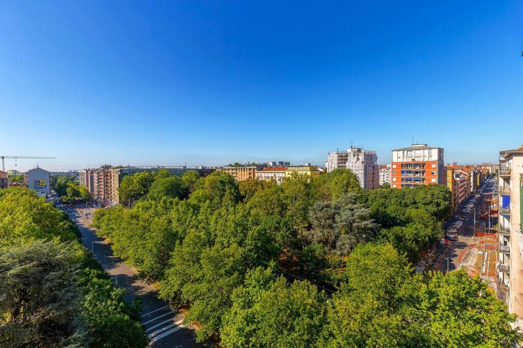 Sunny & Updated Flat With Panoramic City View 50M From M4 Stop Mailand Exterior foto